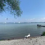 Dom wakacyjny Dom Całoroczny Trzyakacje