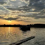 Dom Całoroczny Trzyakacje Dom wakacyjny *