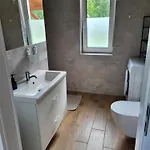 Dom wakacyjny Dom Całoroczny Trzyakacje